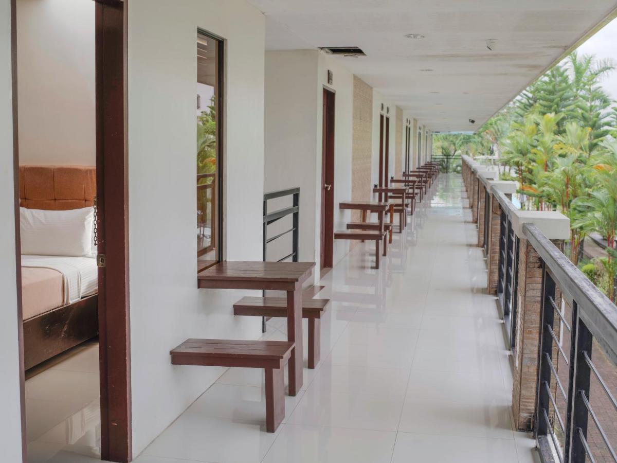 Marzon Hotel Kalibo Bagian luar foto