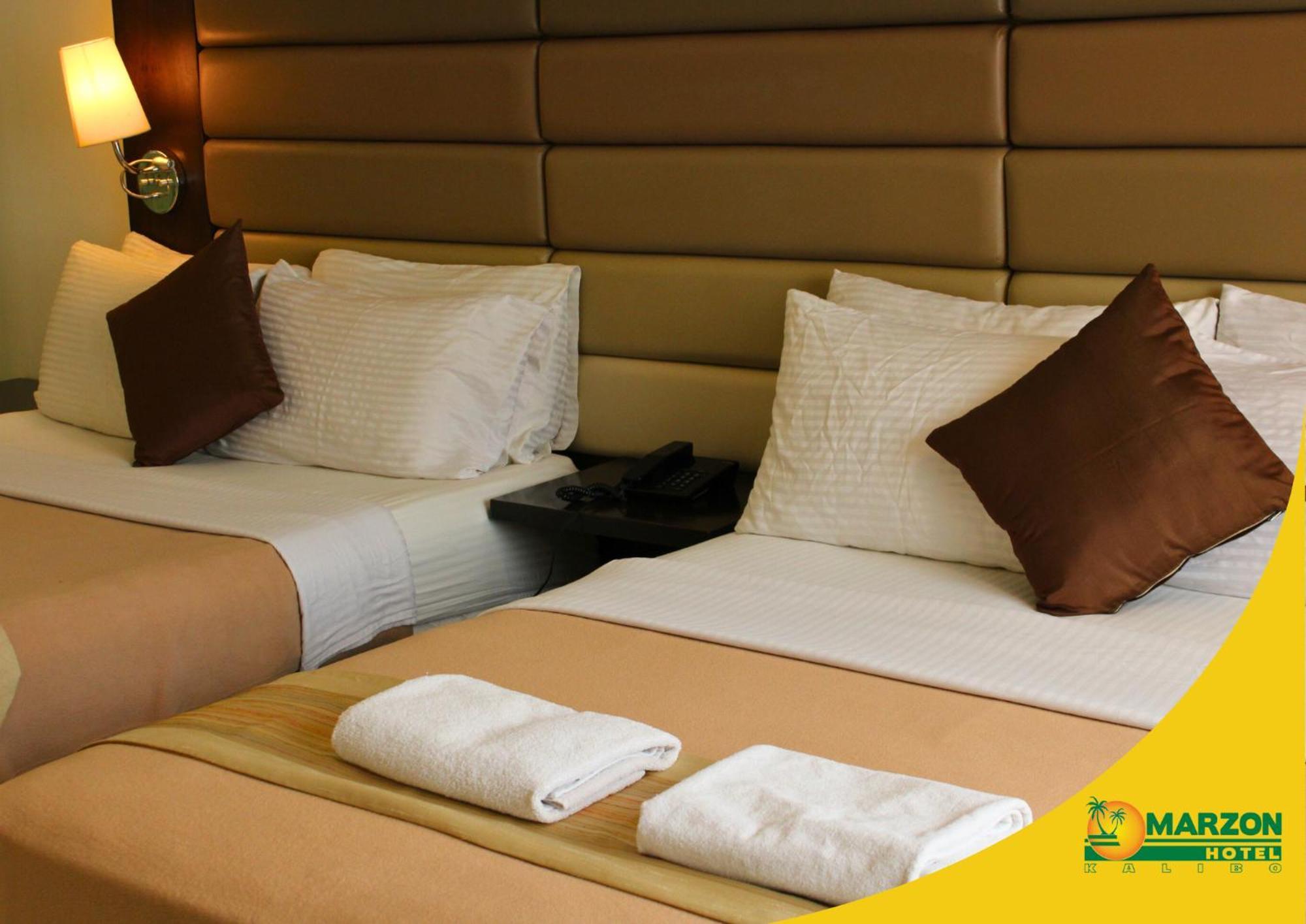 Marzon Hotel Kalibo Bagian luar foto
