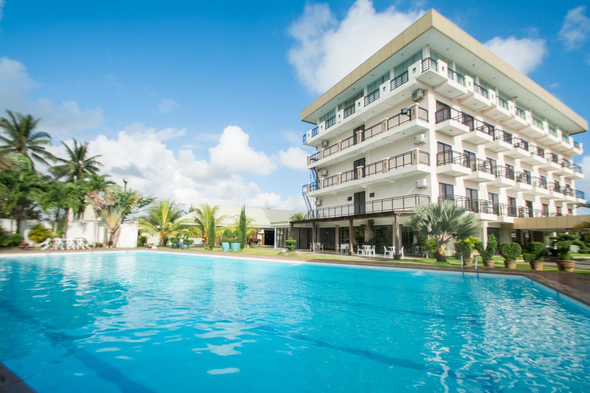 Marzon Hotel Kalibo Bagian luar foto